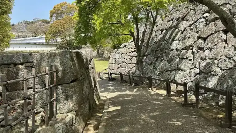 Wo-no-Mon Gate Ruins