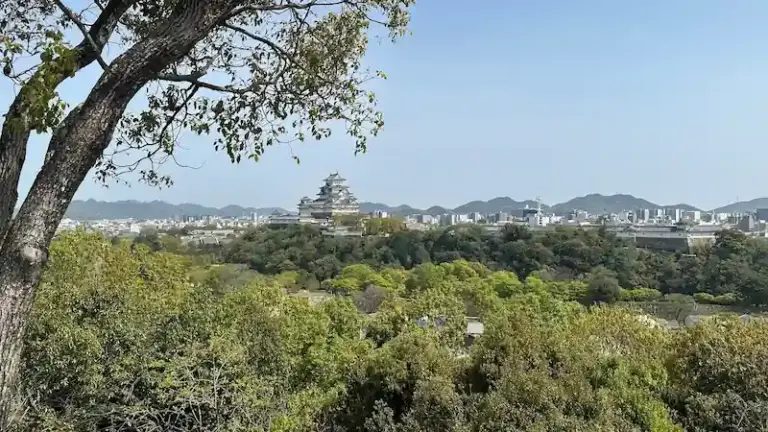Otokoyama Haisuiike Park (Water Reservoir Park)
