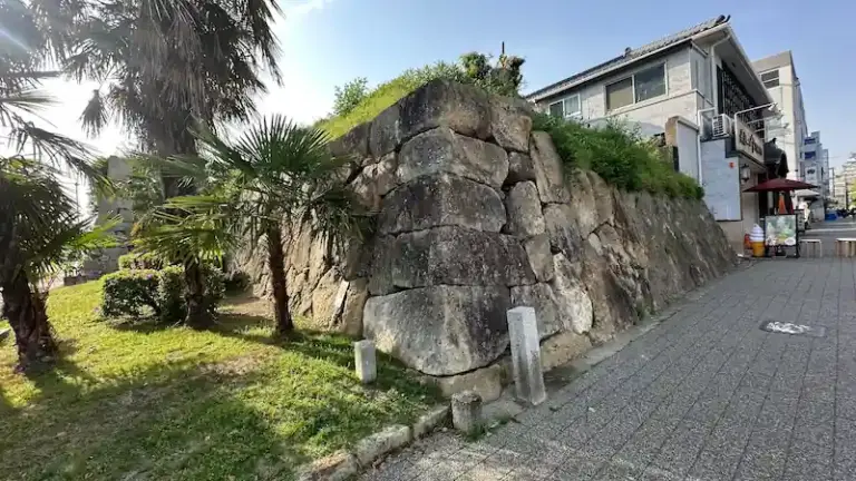 Nakabori (Middle Moat) Remains (中濠跡)
