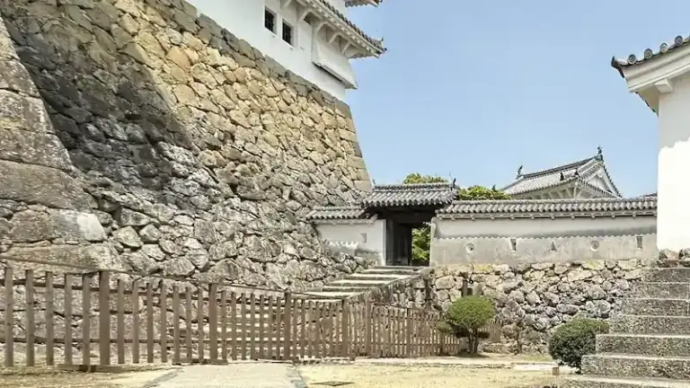 He-no-mon Gate