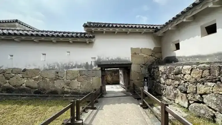 Mizu-no-Sanmon Gate