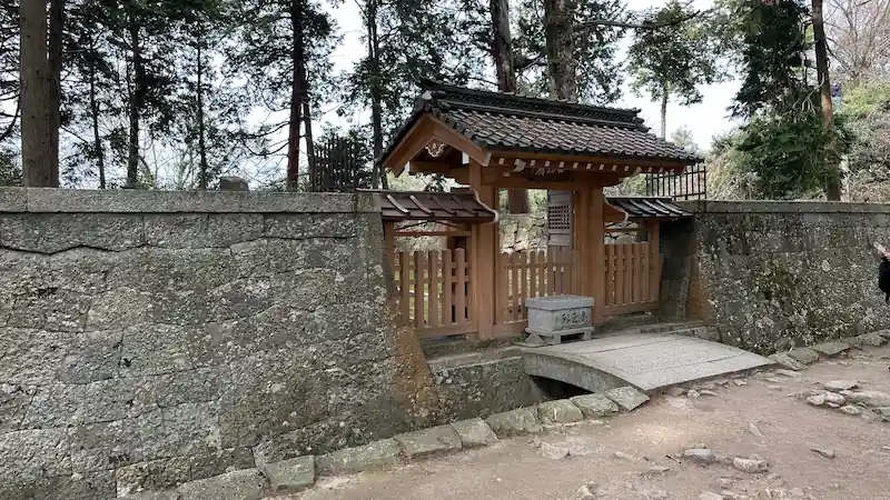 Azuchi Castle Ruins - Oda Nobunaga’s Main Mausoleum, Memorial Pagoda and Stone Marker