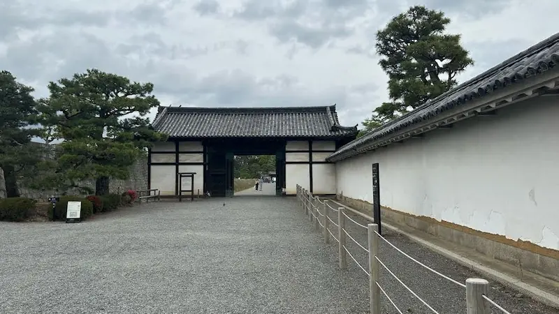 二条城 桃山門