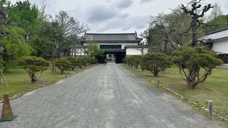 北大手門