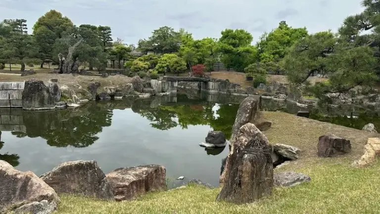 二の丸庭園
