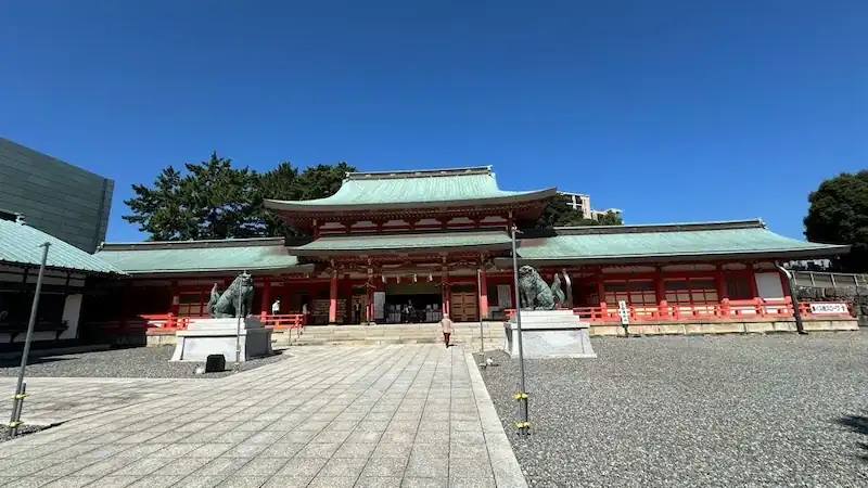 Gosha Shrine and Suwa Shrine
