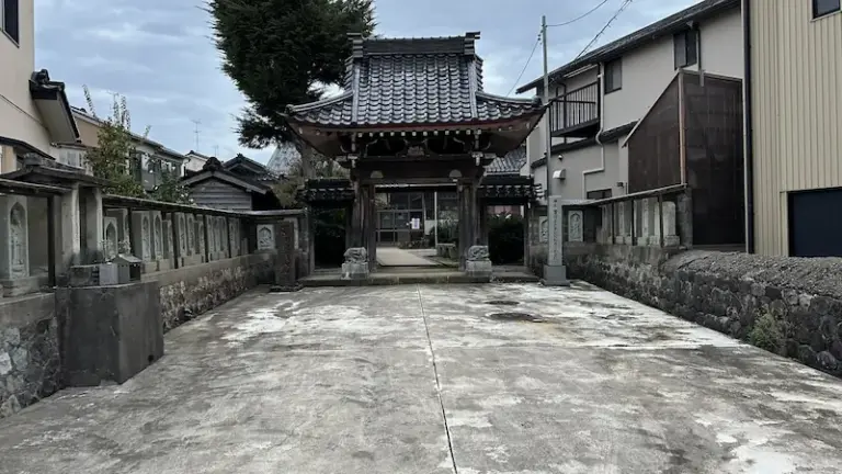 Gesshoji Temple