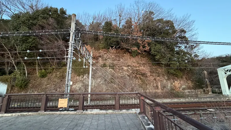 Unuma Castle ruins photographed from the side