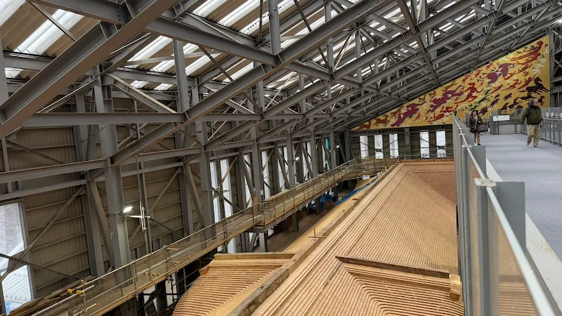 The gakushu viewing stage at Konpon Chudo — close-up roof viewing area