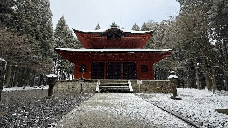 Kaidan-in Ordination Hall exterior in snowfall