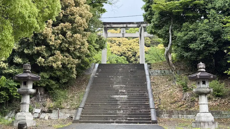 豊国廟の敷地入口付近にある鳥居