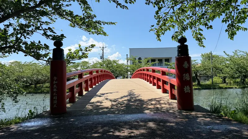 Shunyo-bashi Bridge, Hirosaki Castle (May 2026)