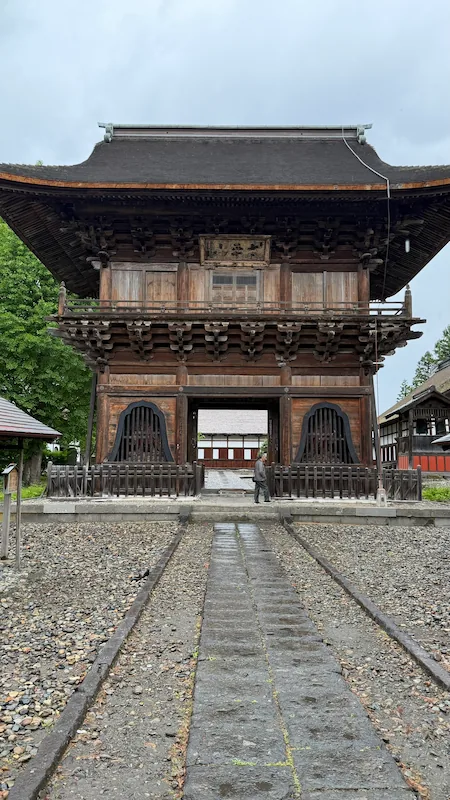 Choshoji Sanmon gate, front view portrait orientation
