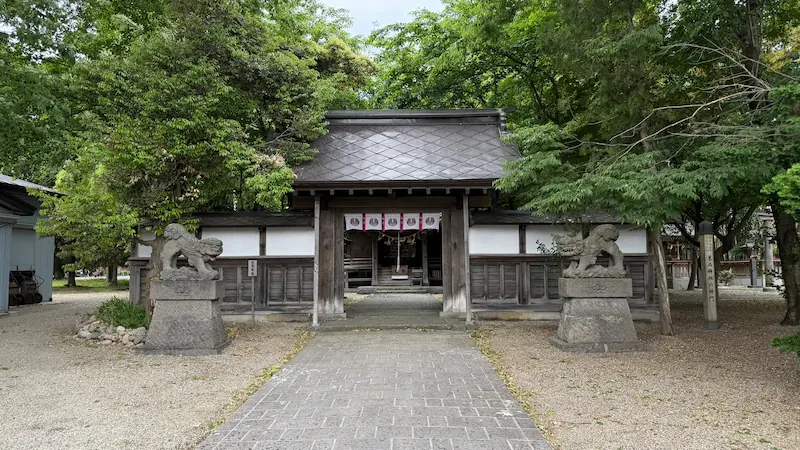 Kuroishi Shrine, second view