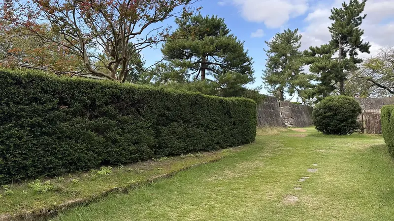 View of Yamazatoguchi Gate from the inner bailey