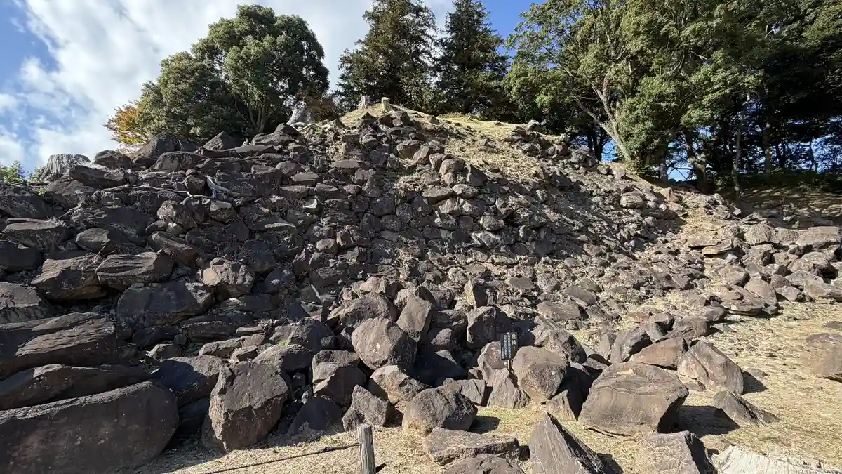 Dry-stacked stone walls at the entrance to Ishigakiyama Castle