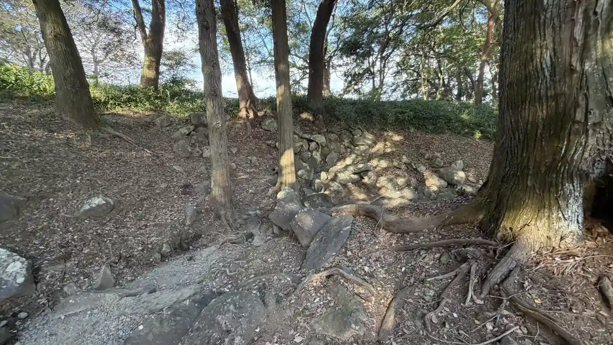 Large stone walling near the east entrance