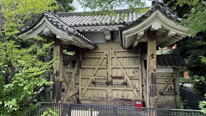 Exterior of Onarimon Gate