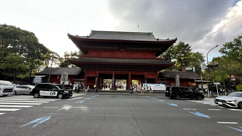 Sangedatsumon before restoration, seen from the Shiba Park side