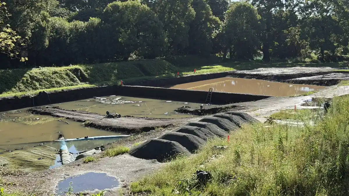 Excavated and partly restored features in the Goyomai-kuruwa enclosure