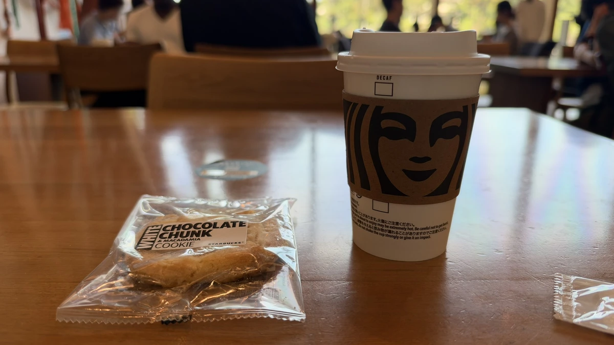 参観前のカフェ休憩