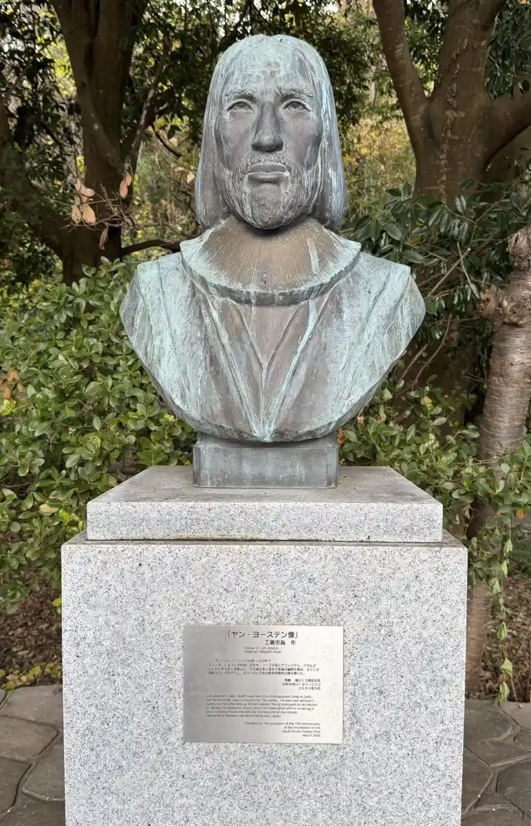 Bust of Jan Joosten